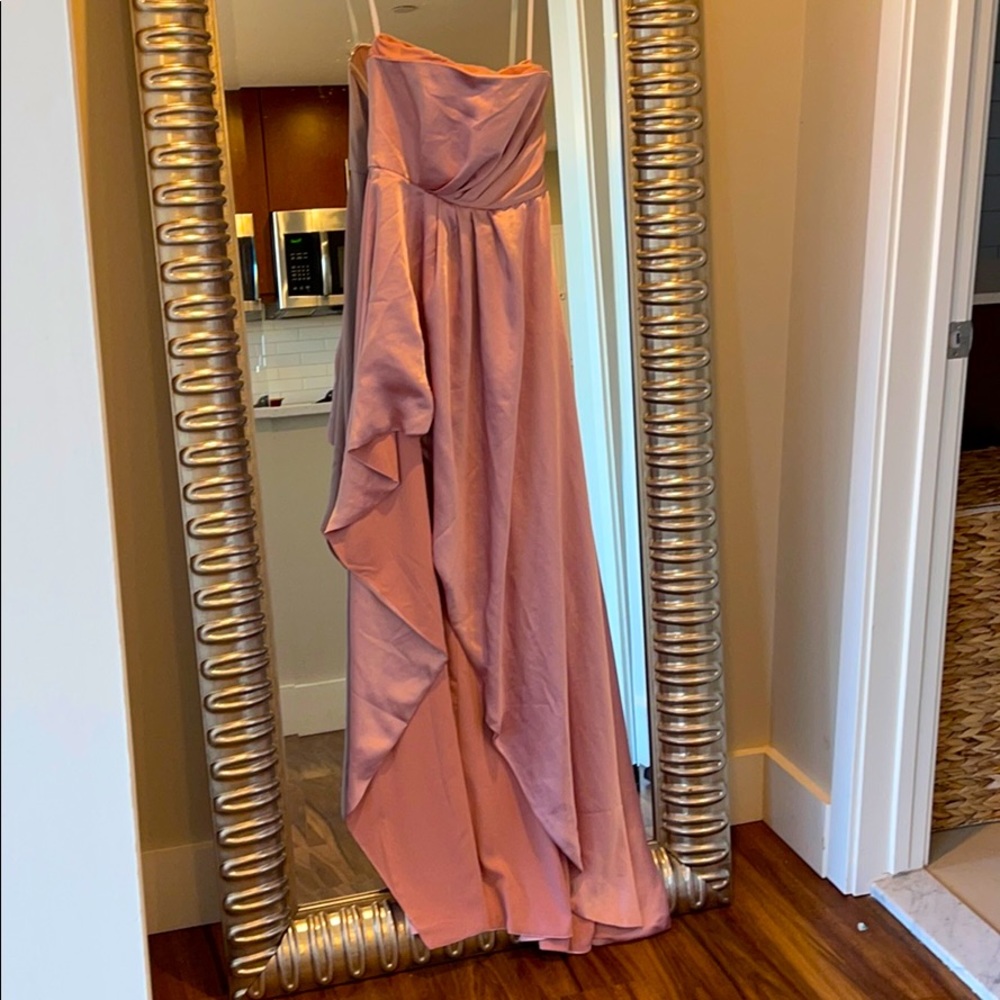 Lovers and friends - pink gown